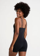 Macacão  Feminino Curto  Básico - PRETO